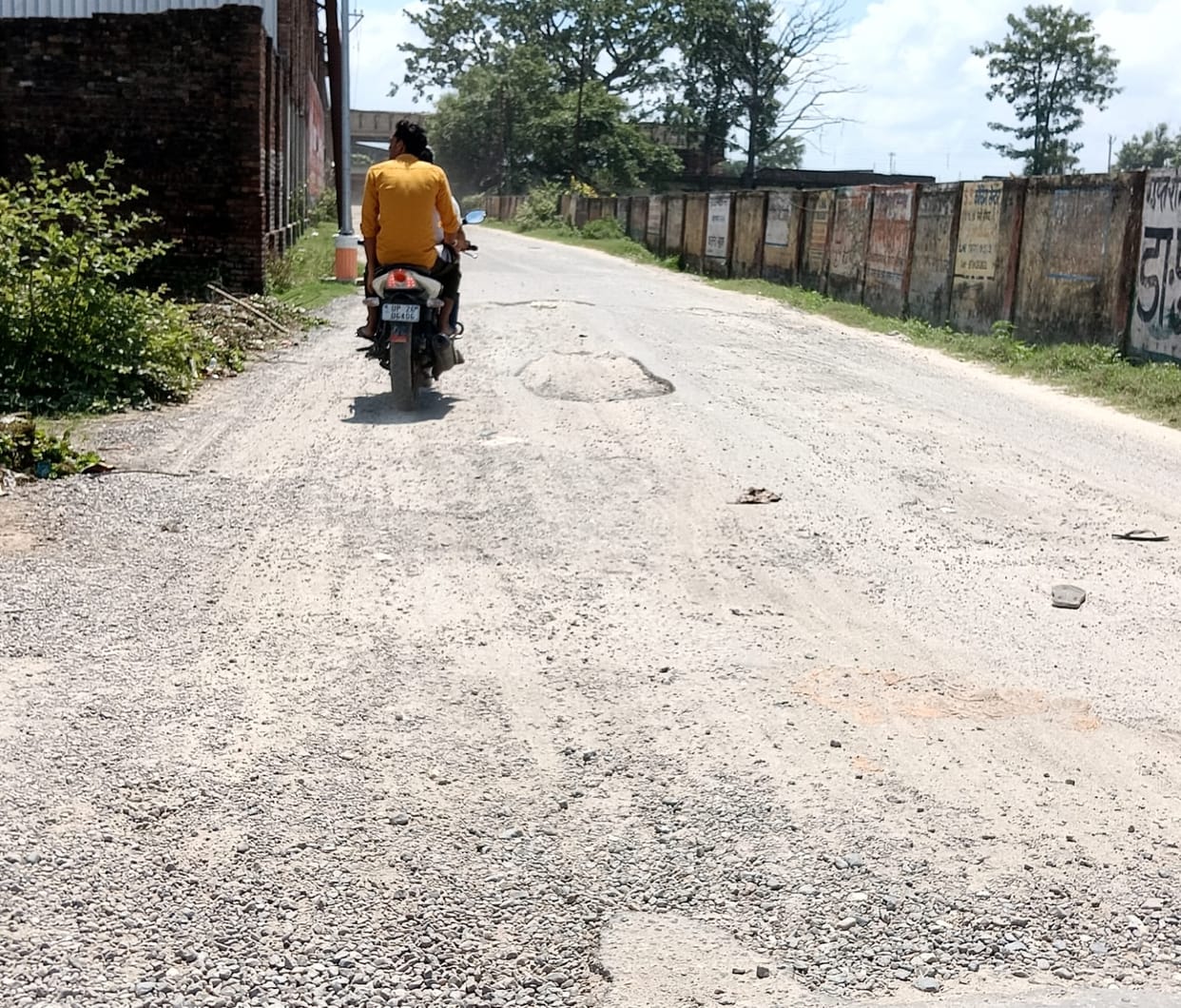 The road connecting Assam Highway has again become dilapidated