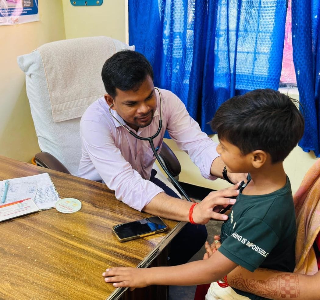 Crowd of fever patients...no facility for blood test