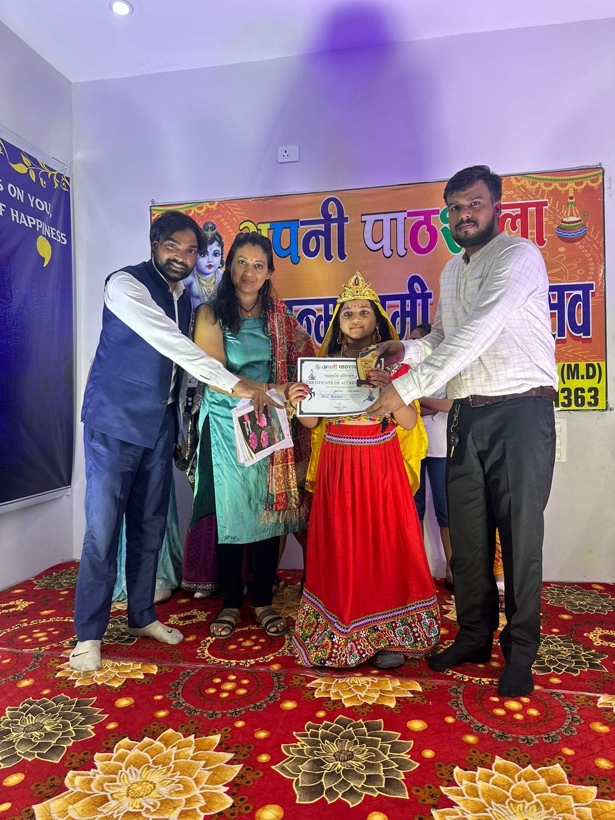 Aarush in art, Akshita, Vijay top in dance