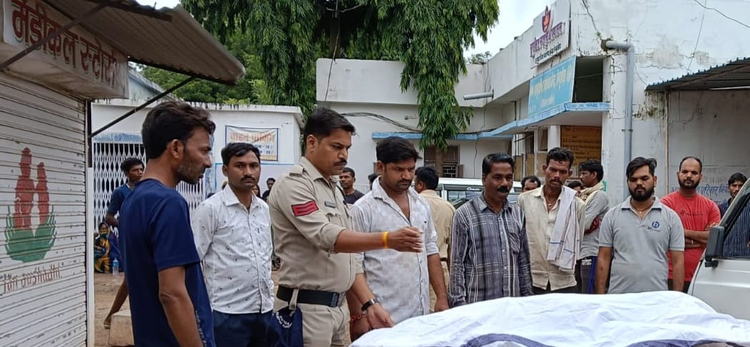 Damoh Sarpanch dies, another injured in collision with Taradehi police vehicle