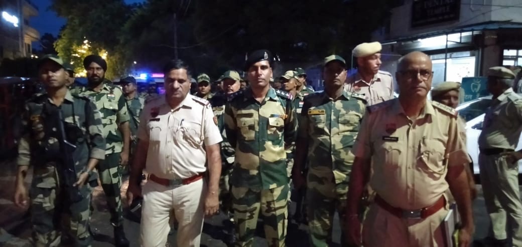 Assembly elections: Two contingents of BSF reached for security, took out march with police