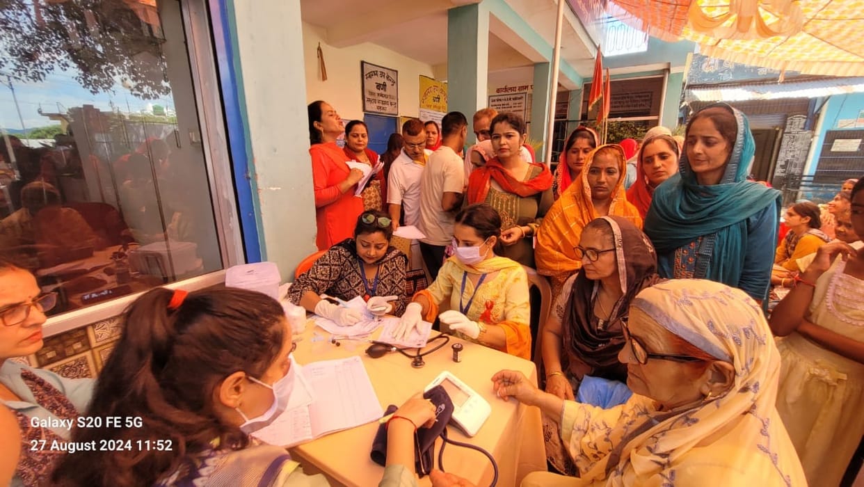 Woman found HIV infected in health check-up camp