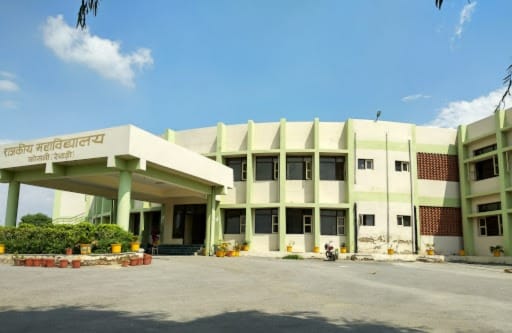 Students can remain enrolled in graduation till August 31