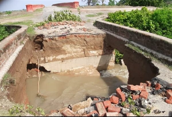 Traffic has been halted for one and a half month due to collapse of culvert, no hope of repair soon