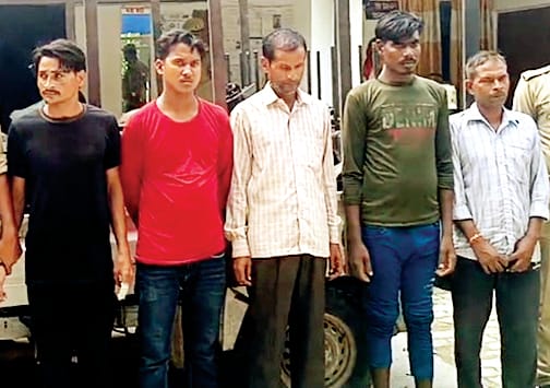 Engine theft gang busted, five arrested