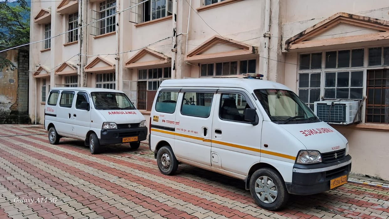 No driver, no fuel, ambulance engines unable to start