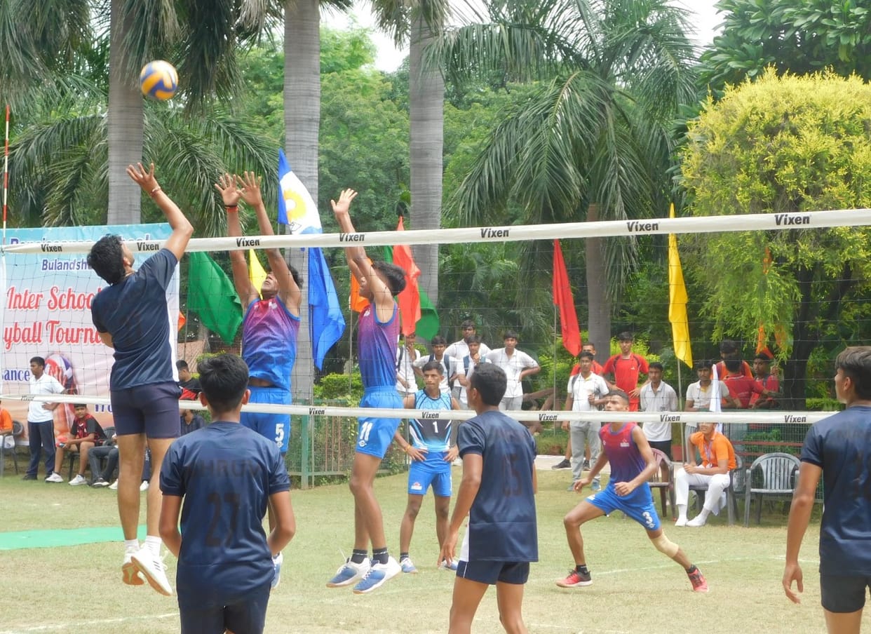 The team of Renesas, Santosh and JP won the matches on the first day