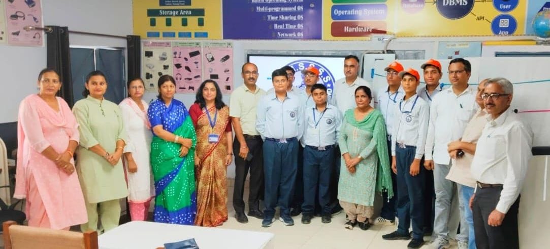Students were told about the advantages and disadvantages of AI