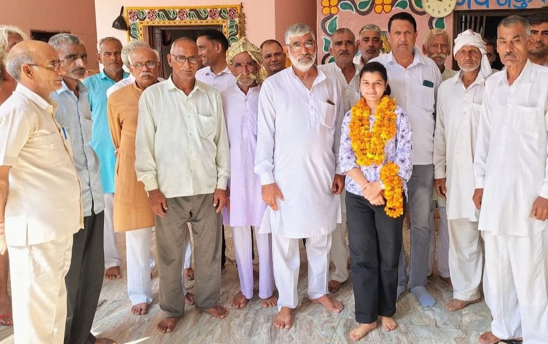 Priyanka of village Dhadhot became a doctor