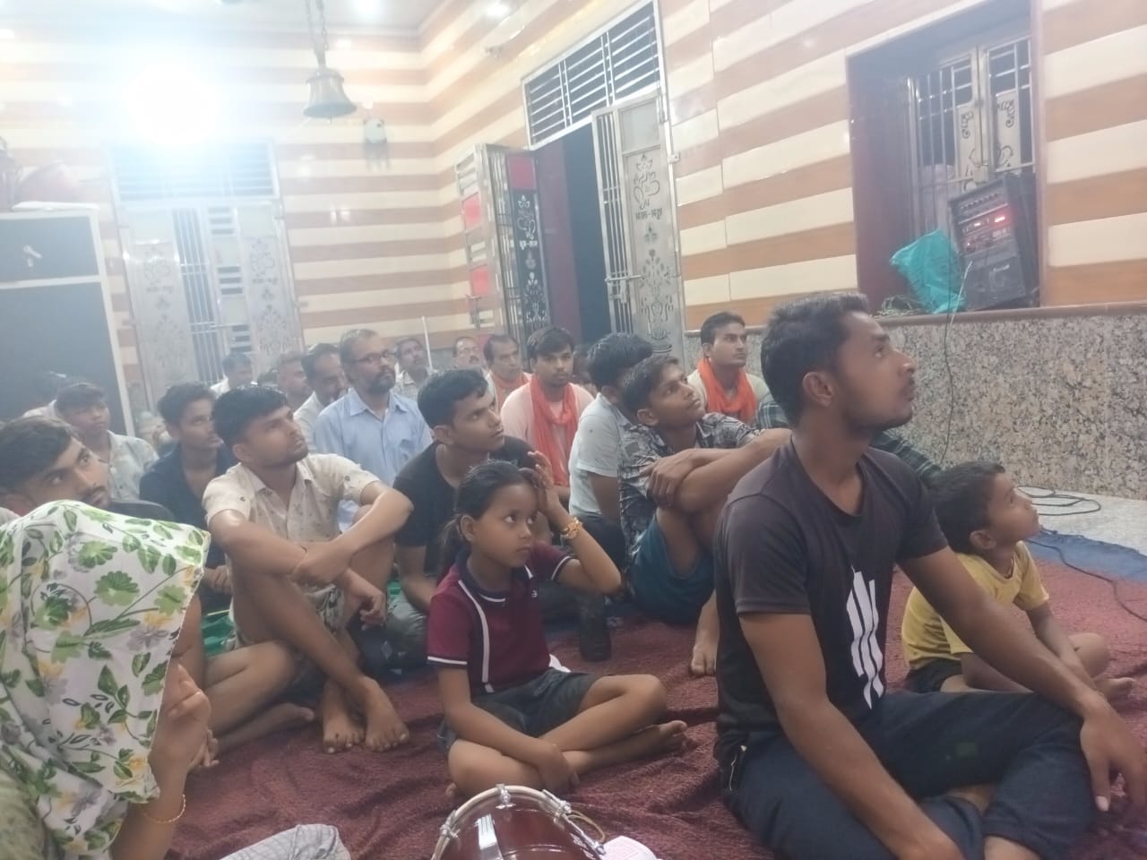 विश्व हिंदू परिषद का स्थापना दिवस मनाया।