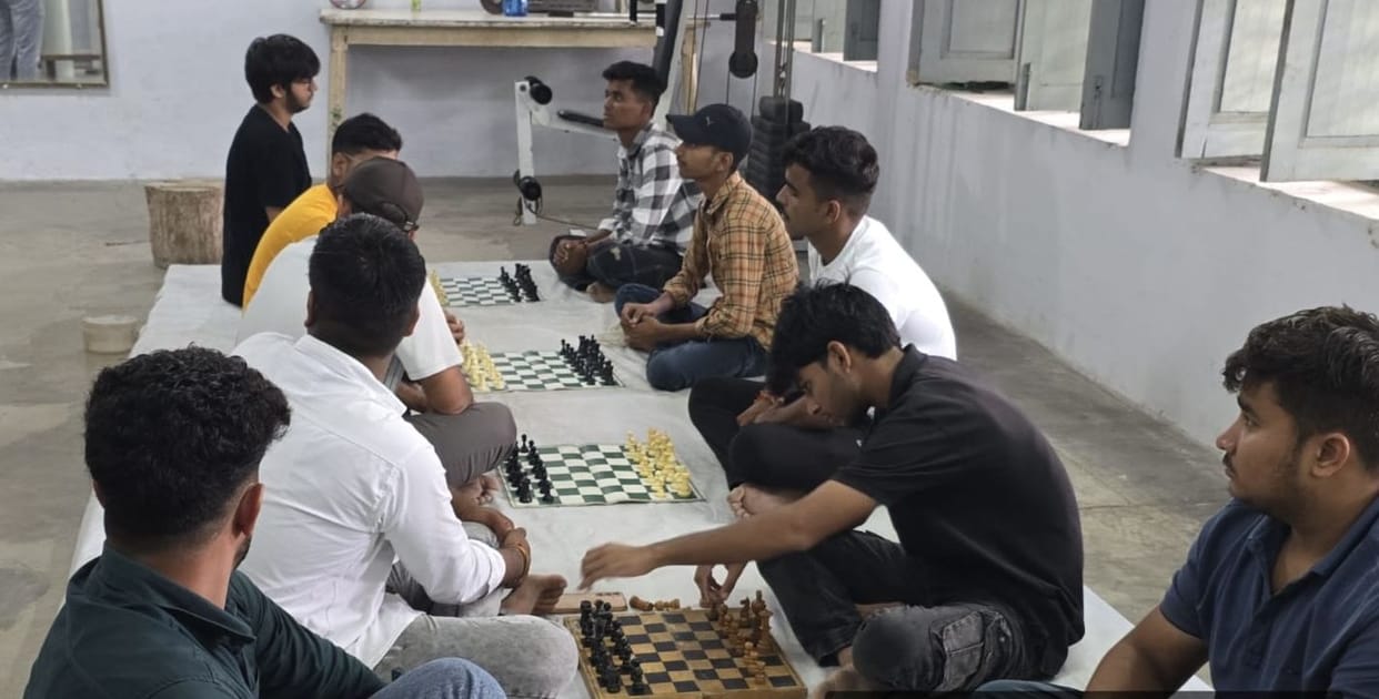 Ankit first in chess competition