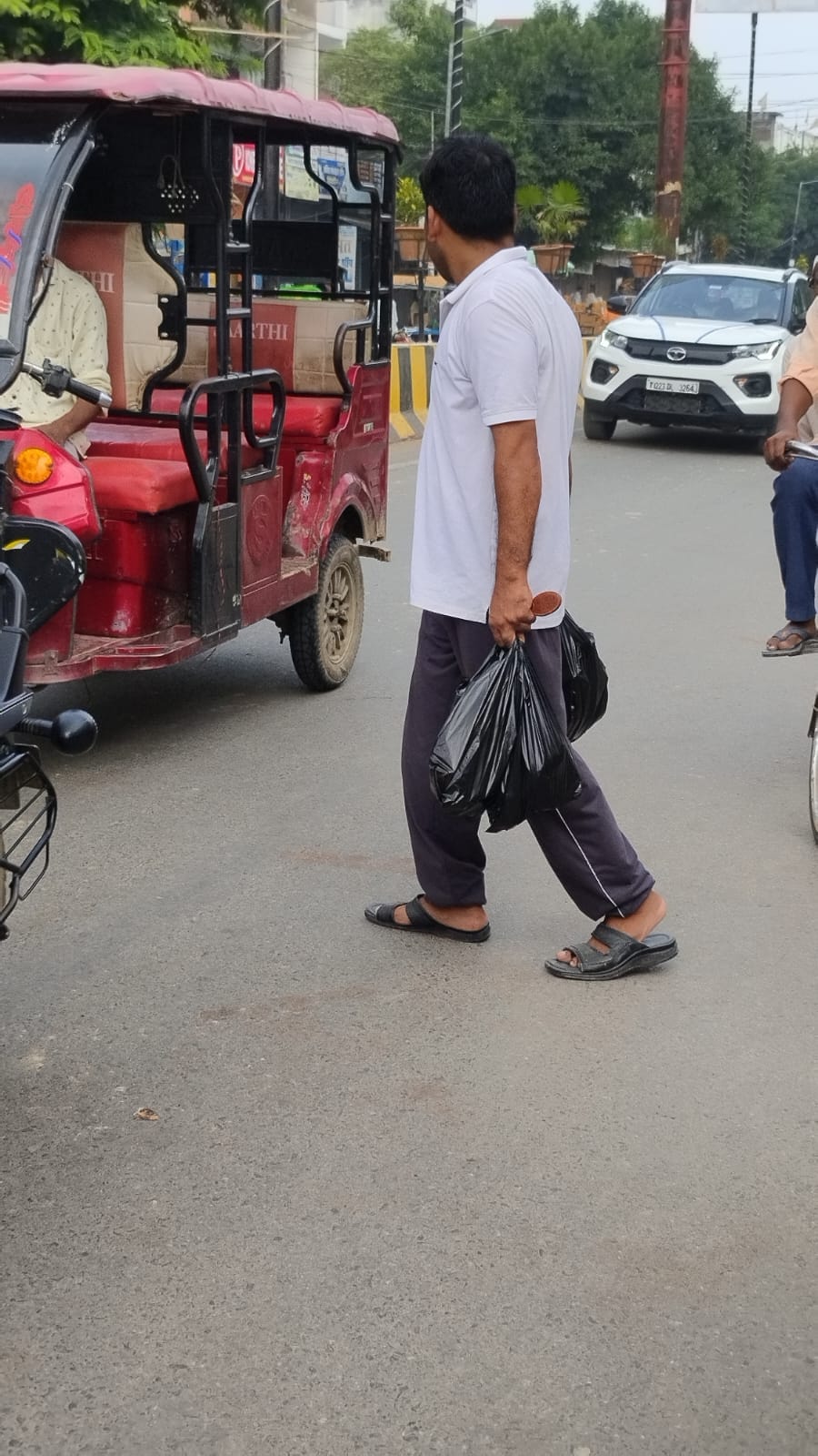 Eight tonnes of polythene is being consumed every day in the city