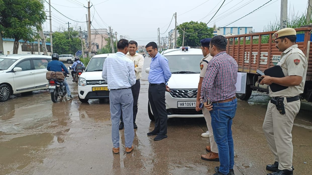 Contractors will not measure if roads are filled with rain water, DC reprimands on drainage irregularities