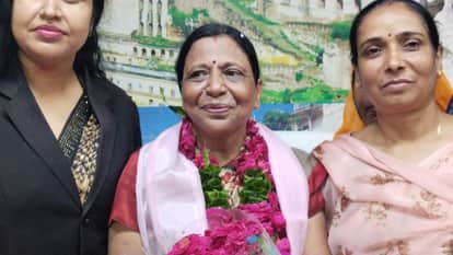 BUNDI BJP SABHAPATI SAROJ AGRWAL JOIN TO SABHAPATI PADHBHAR