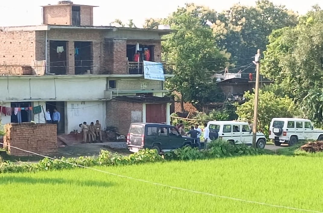 NIA raid in Karamahiya in Maharajganj due to fear of Naxalite activities