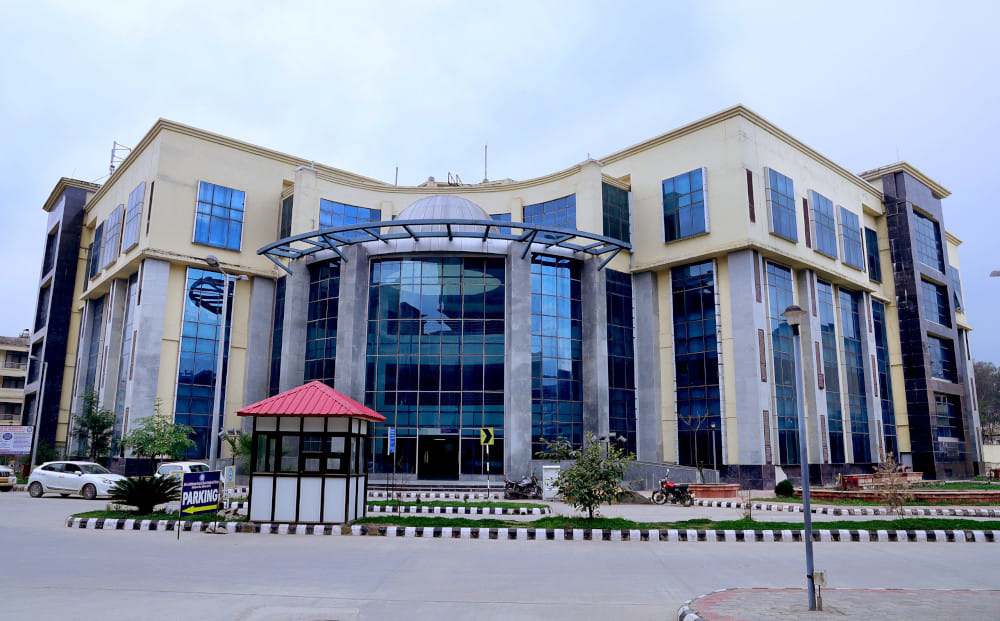 AMRU: Seats allocated to 326 candidates in Paramedical and B.Pharma (Ayurveda) counseling; list released.