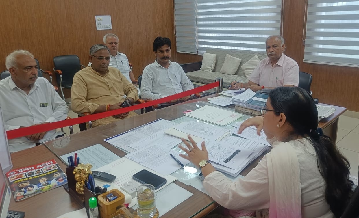 Representatives of political parties should contribute in conducting fair elections
