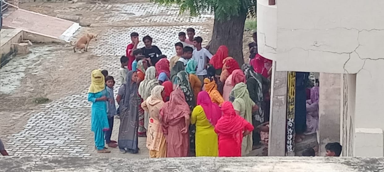 Villagers will not allow leaders to enter Dhani Kumharan, Peeran and Peeranwali to ask for votes.