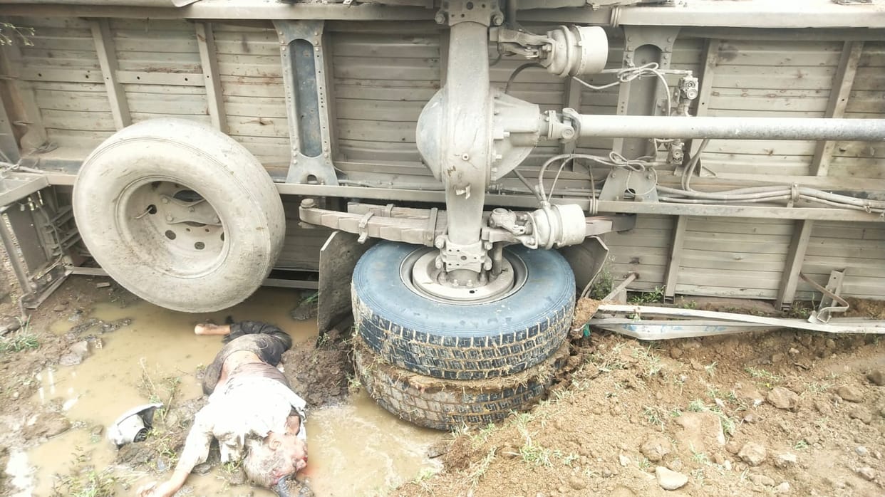 Chhindwara Father-in-law and son-in-law died in a road accident Amarwara Baghdev Ghat