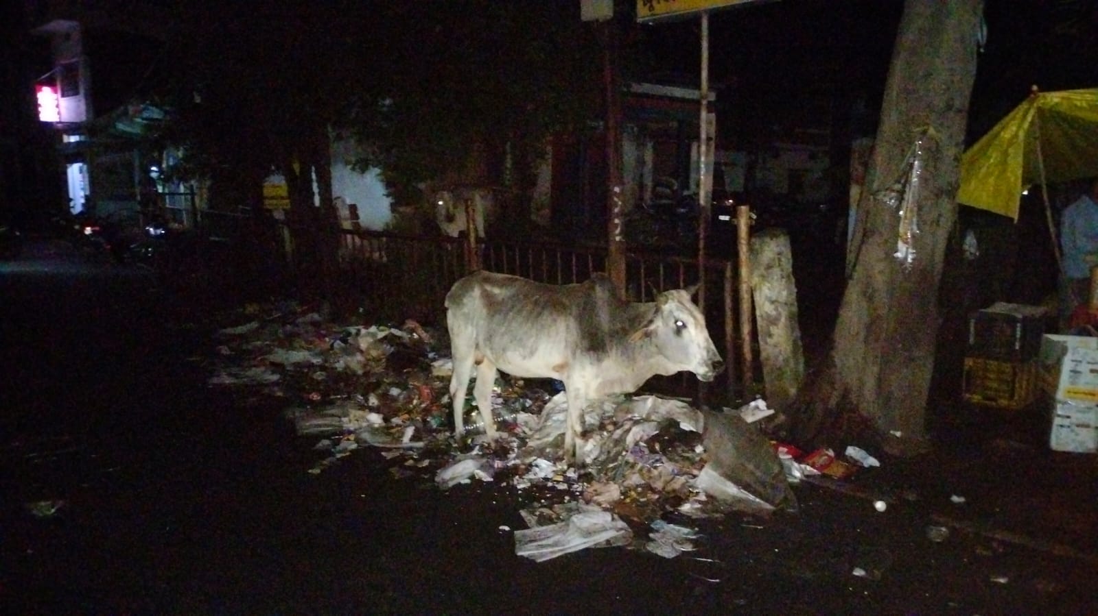 कचरा गाड़ी बंद