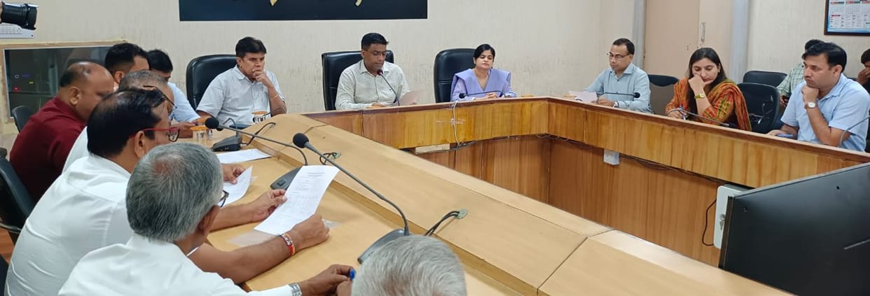 Randomization of EVMs happened in the presence of leaders