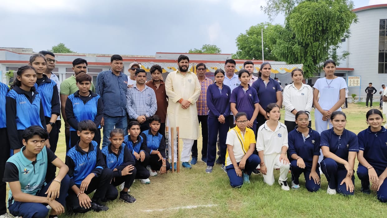 Panipat team winner in tennis ball cricket competition
