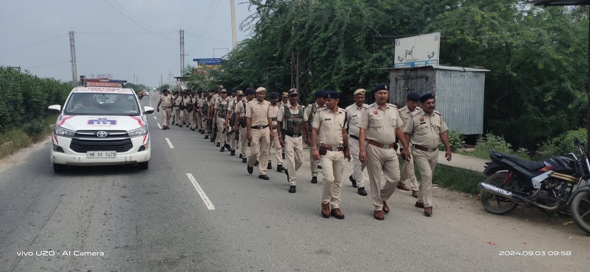 Police alert regarding assembly elections, flag march taken out in Nizampur