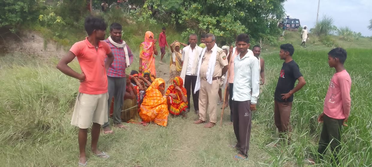 Crocodile dragged a teenager from the hut, half-eaten body found