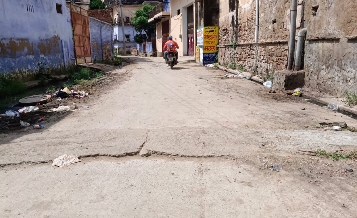 Accidents are increasing due to arbitrarily made speed breakers