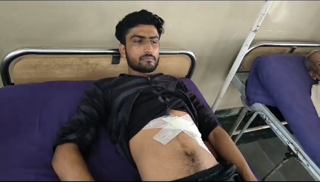 Due to personal rivalry, a bullet was fired at a young man, it grazed his stomach.