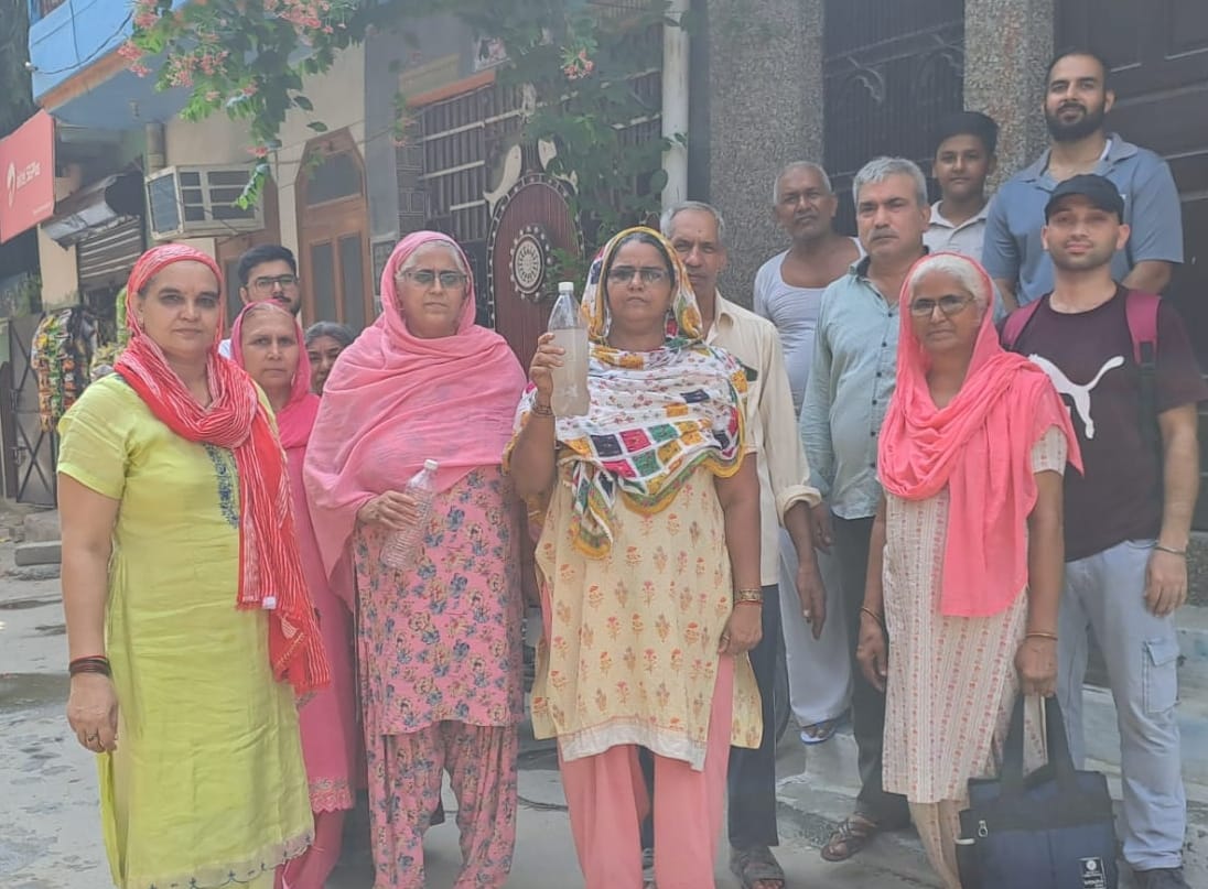 People troubled by contaminated water supply in Chhikara Colony