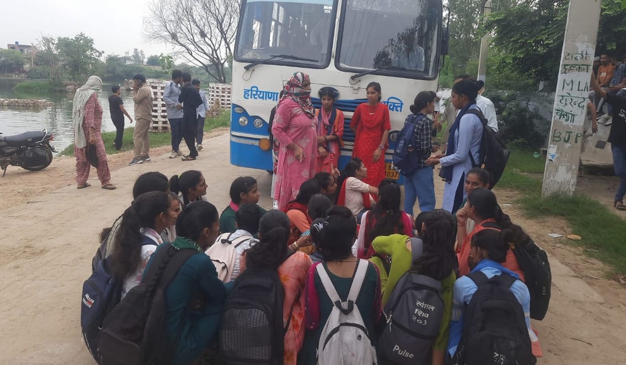 students protested for bus
