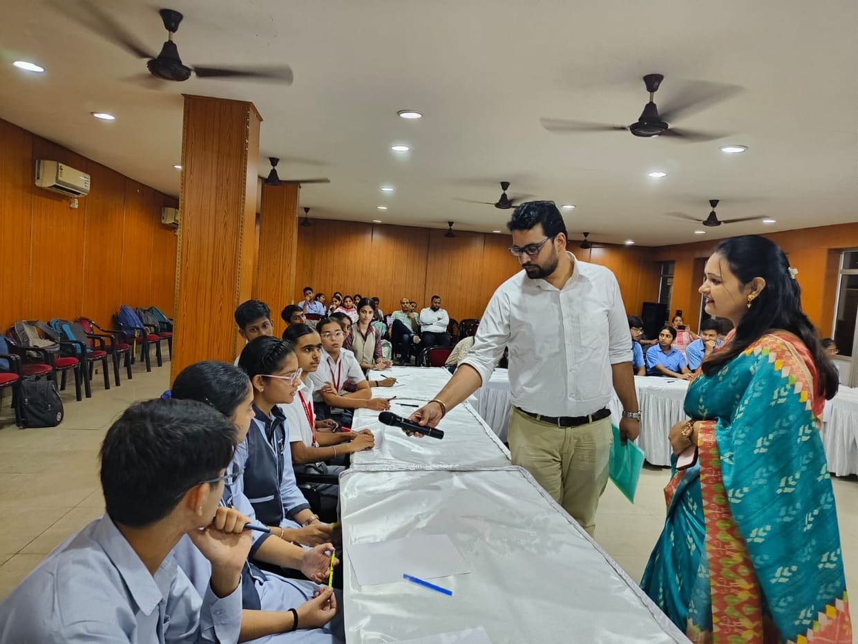 Jain school team first in quiz