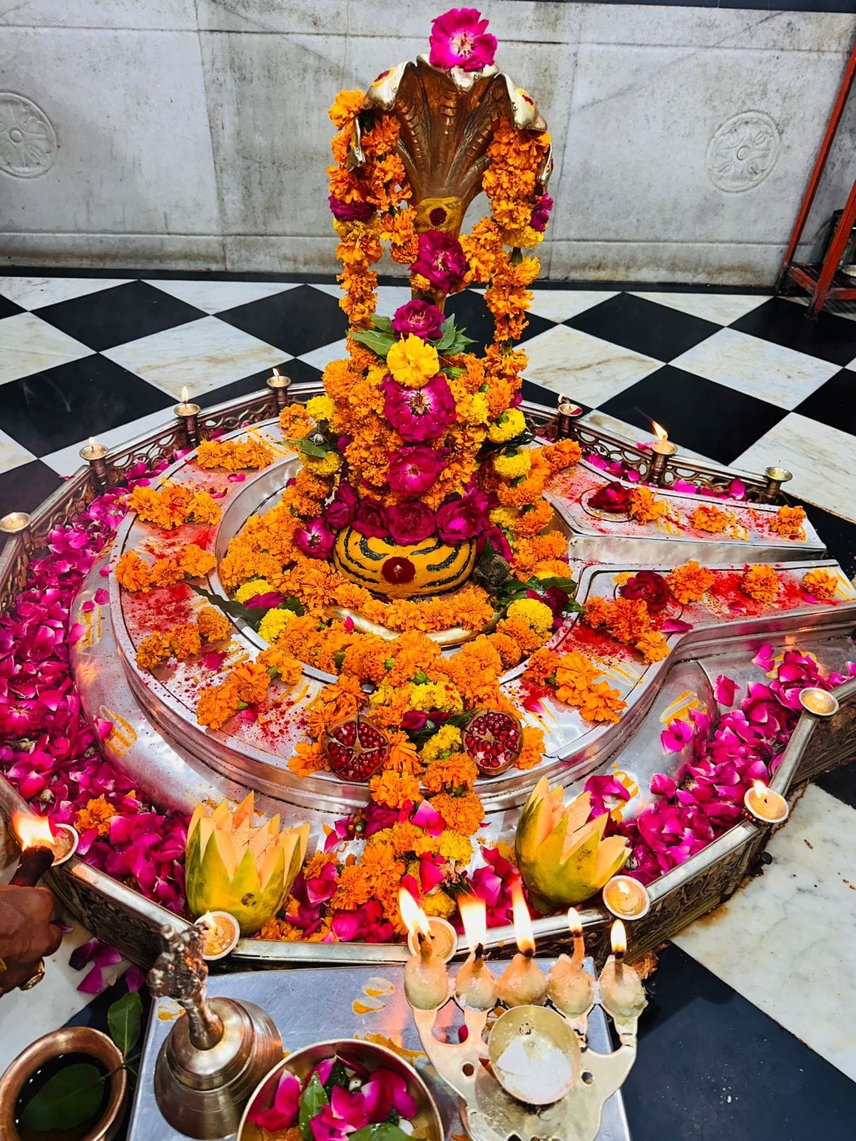 Income of Rs 1 crore 66 lakh in Shri Mangalnath Temple in 5 months