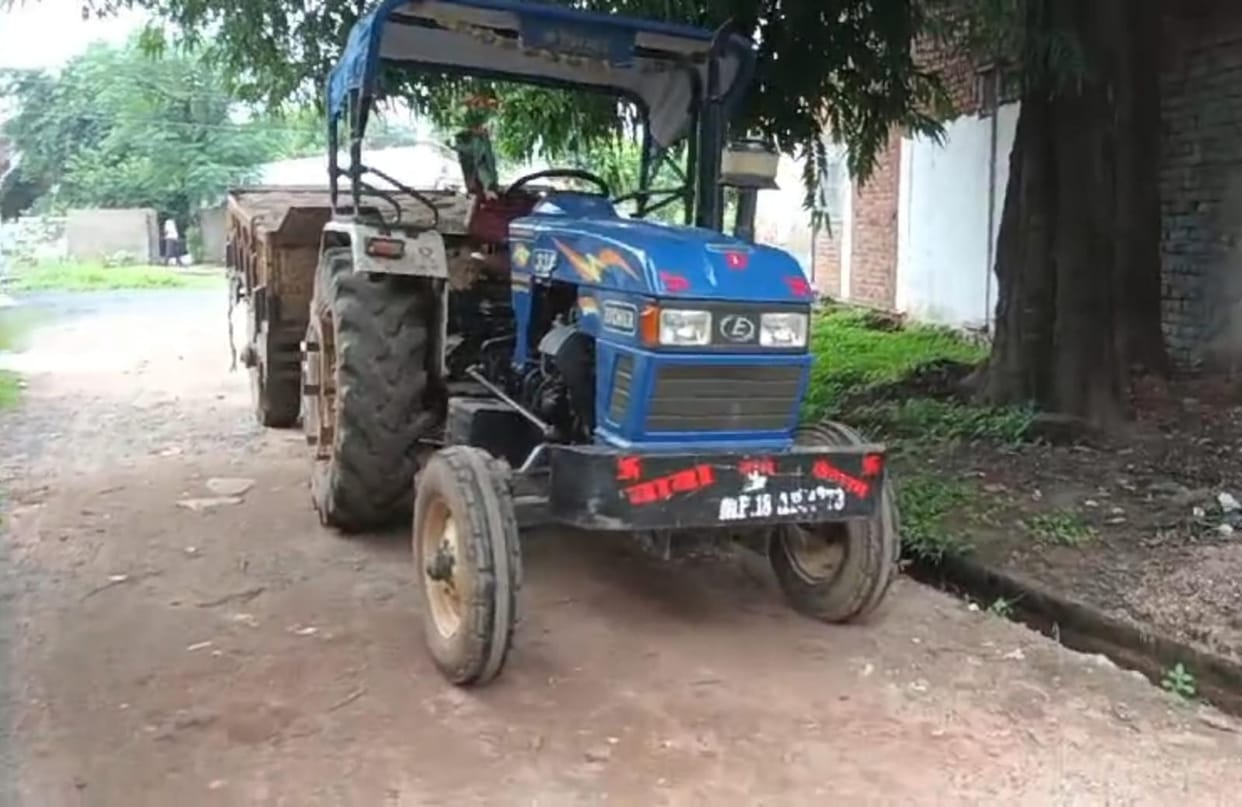 Even after the murder of two government employees, illegal excavation continued in Shahdol Madhya Pradesh