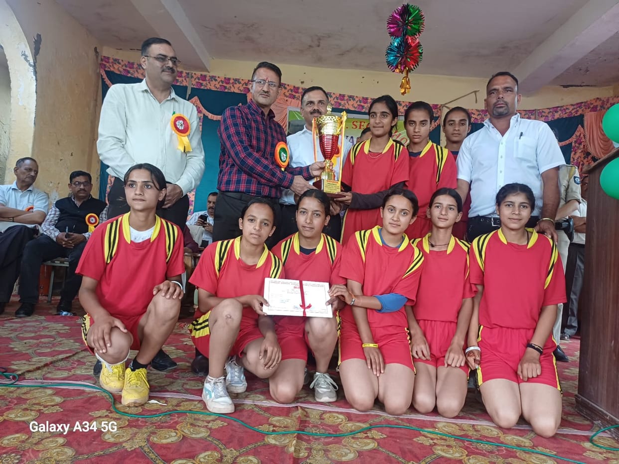 Government Senior Secondary School Vasni gets the title of best