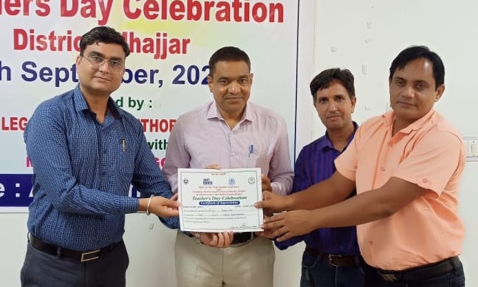 Teachers honored on Teacher's Day