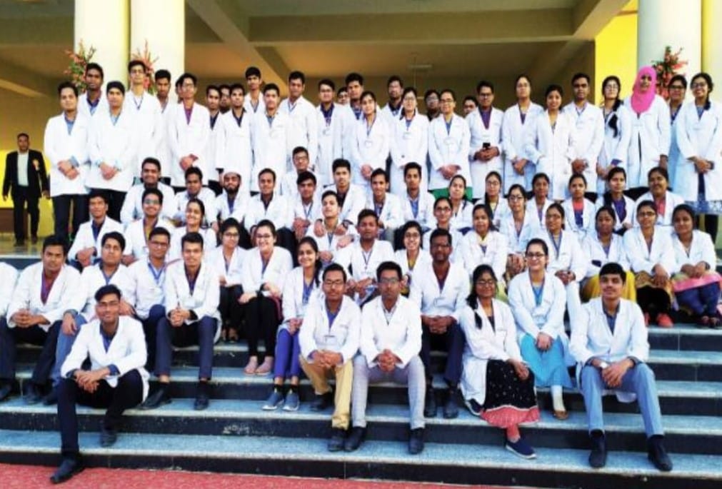 99 MBBS students of first session completed their studies.