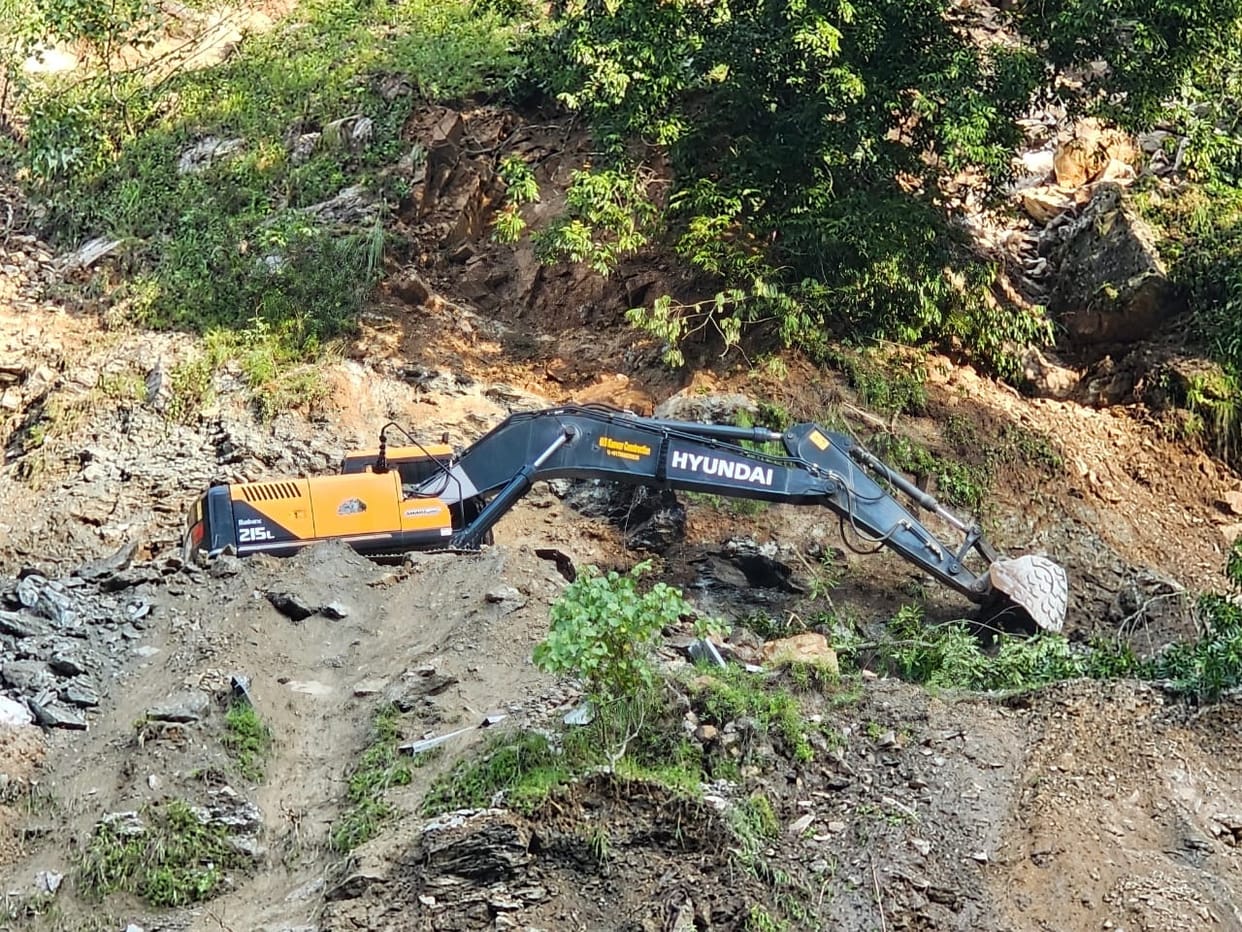 22 roads closed due to debris and boulders in the frontier district