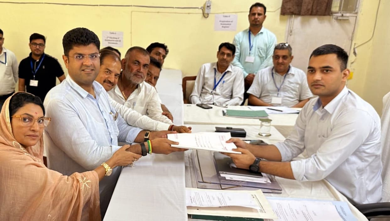 After nomination, Dushyant said - BJP burst like a water bubble as soon as tickets were distributed.