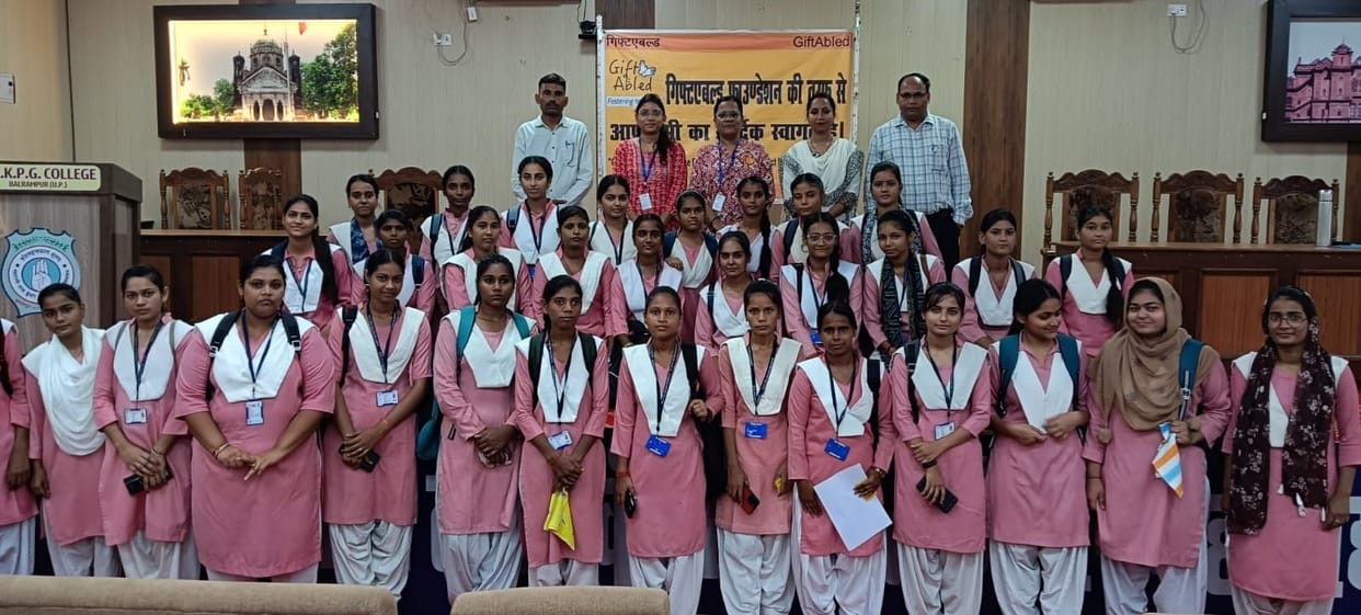 Computer and English training will become a support for poor children