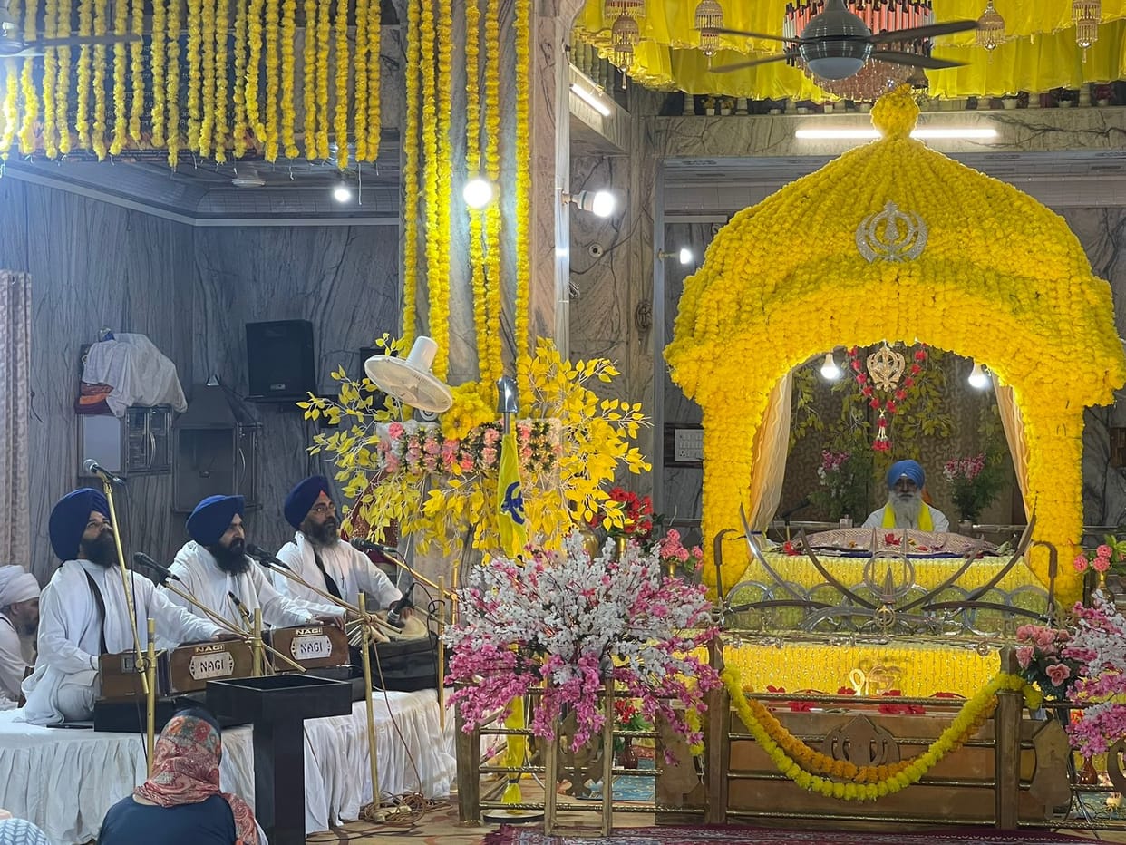 Music Class: Kirtan recognized as Sikh sacred music in Britain, five Indian musical instruments included