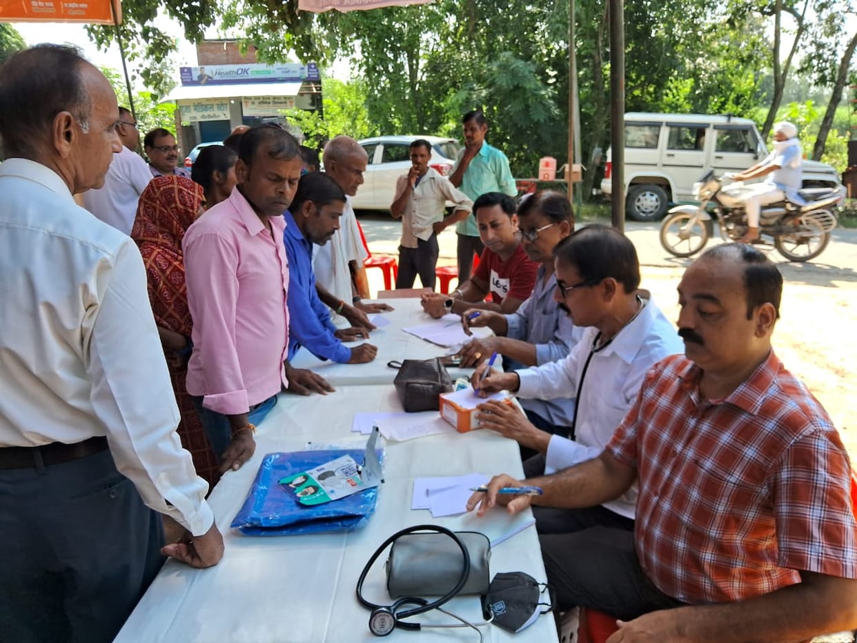 Medicines were given to 360 patients after examination