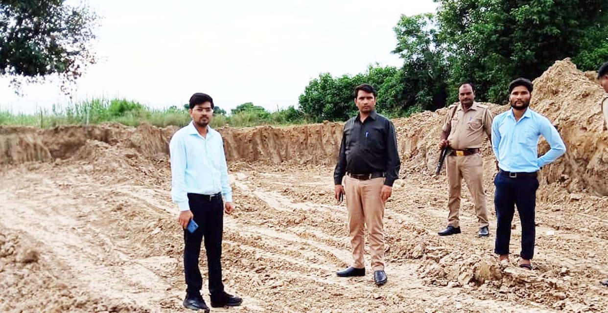 Illegal mining found in six bighas in Sindhauli, officials did not reach Puwayan to investigate