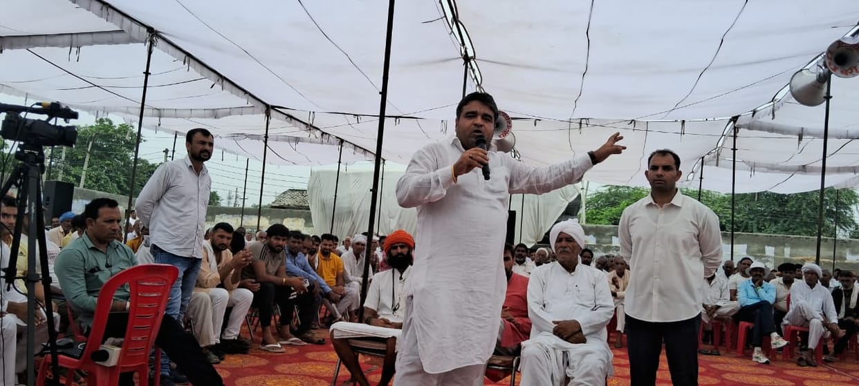 Amit will file nomination as independent candidate on 10th