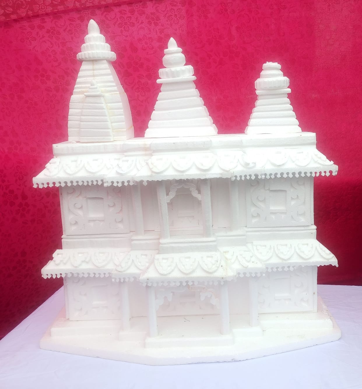 On the lines of Prem Mandir, 30 tableaux of Ram-Krishna will fascinate on a 150 feet long stage