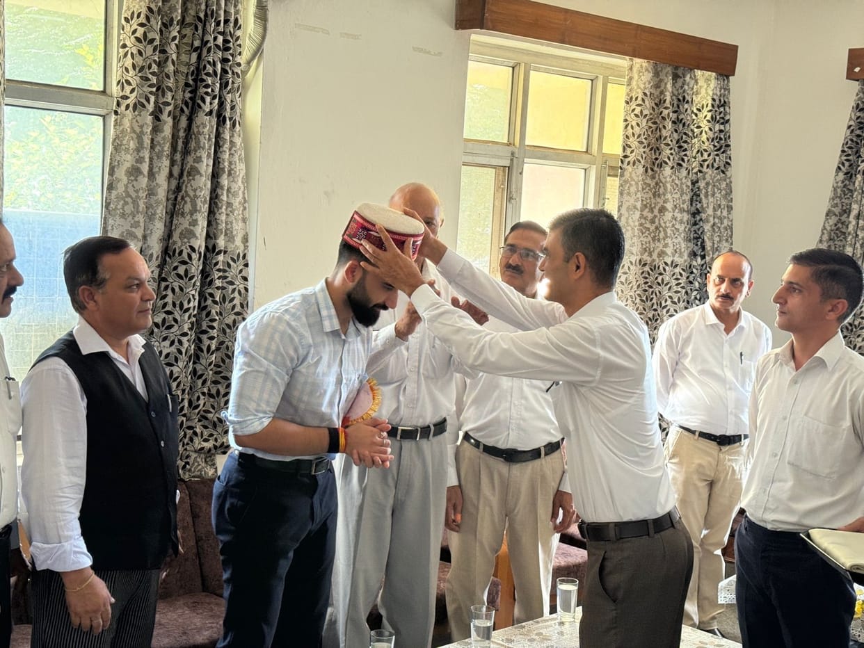 Bar association expressed gratitude to Harish Nadda for his cooperation