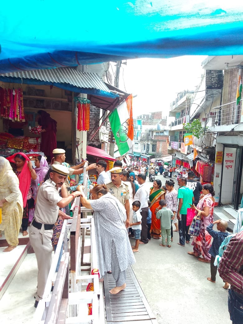 12 and a half thousand devotees bowed their heads in the court of Shri Mata Chintpurni.