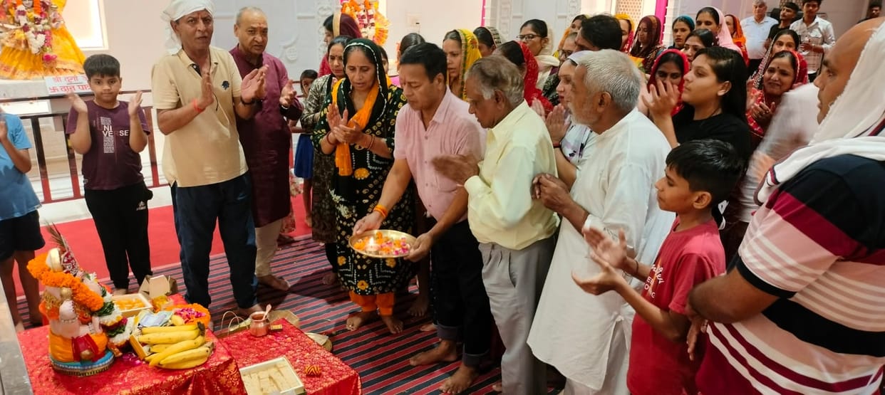 Ganpati Bappa is also present in BMG City.