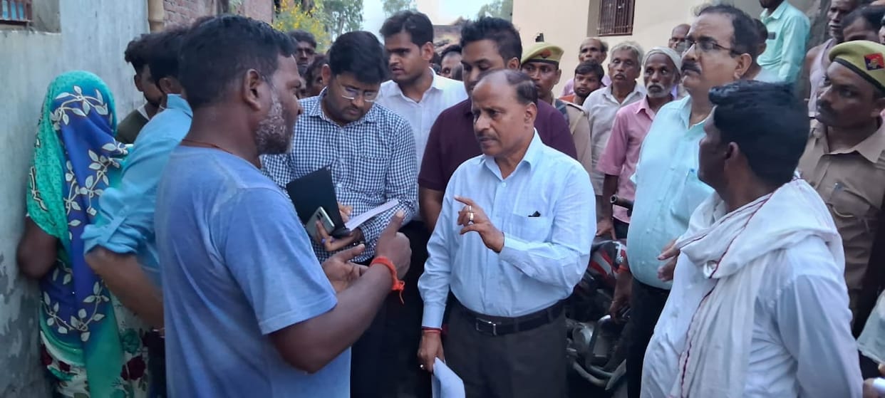 DM reached Baskheda and assured help to the family of the deceased